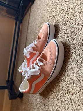 Vans Women's Coral and White Suede Low-Top Sneakers